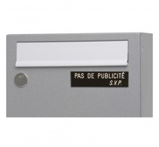 Plaque " PAS DE PUBLICITE - SVP " - Fond noir, texte gravé blanc