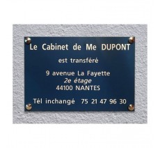 Plaque de transfert provisoire, fond noir, texte gravé blanc