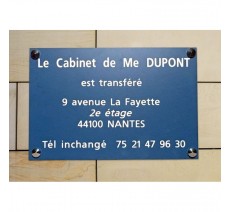 Plaque de transfert provisoire, fond bleu, texte gravé blanc