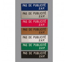 Plaque " PAS DE PUBLICITE - SVP " - Fond beige, texte gravé noir